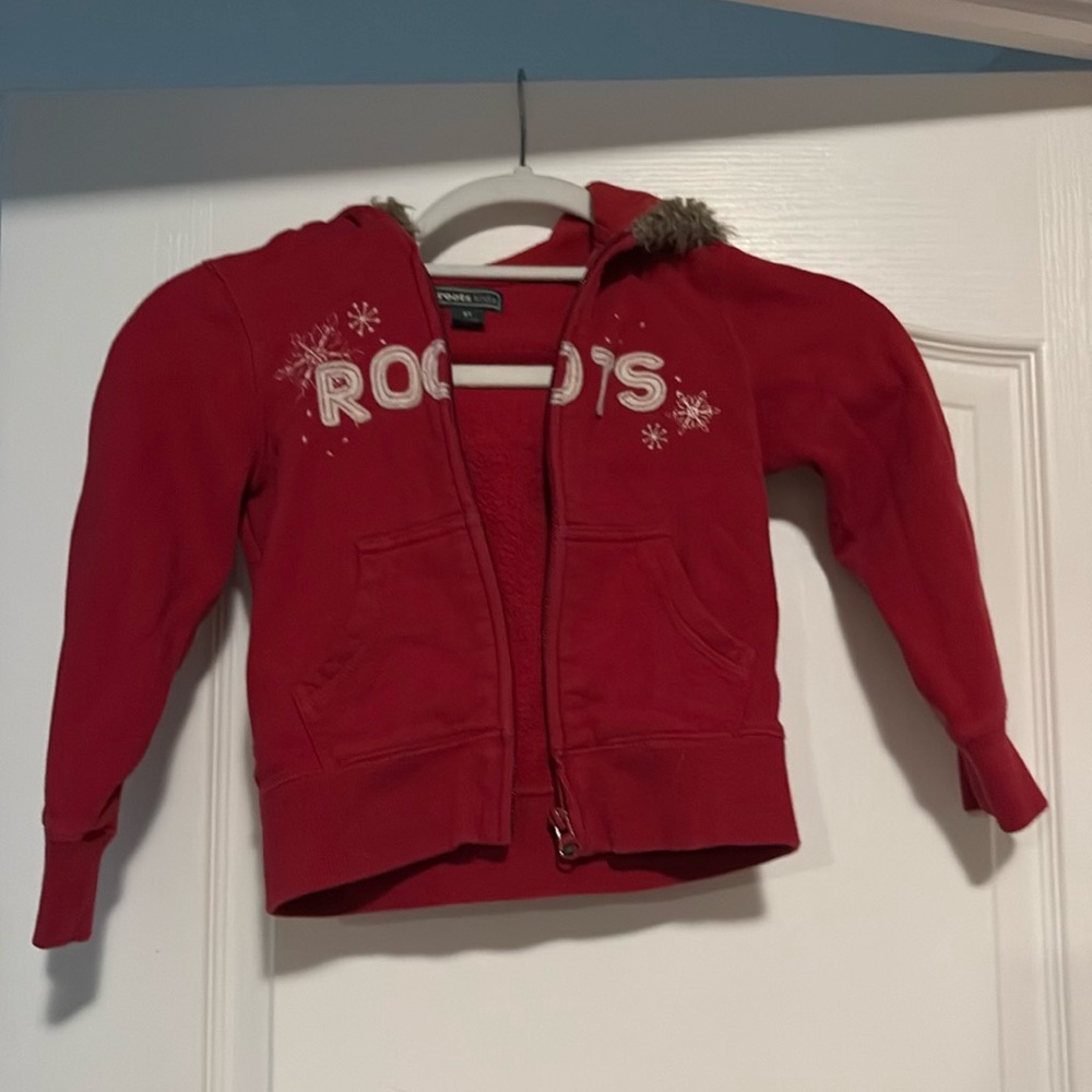Roots, toddler girl hoodie with faux fur